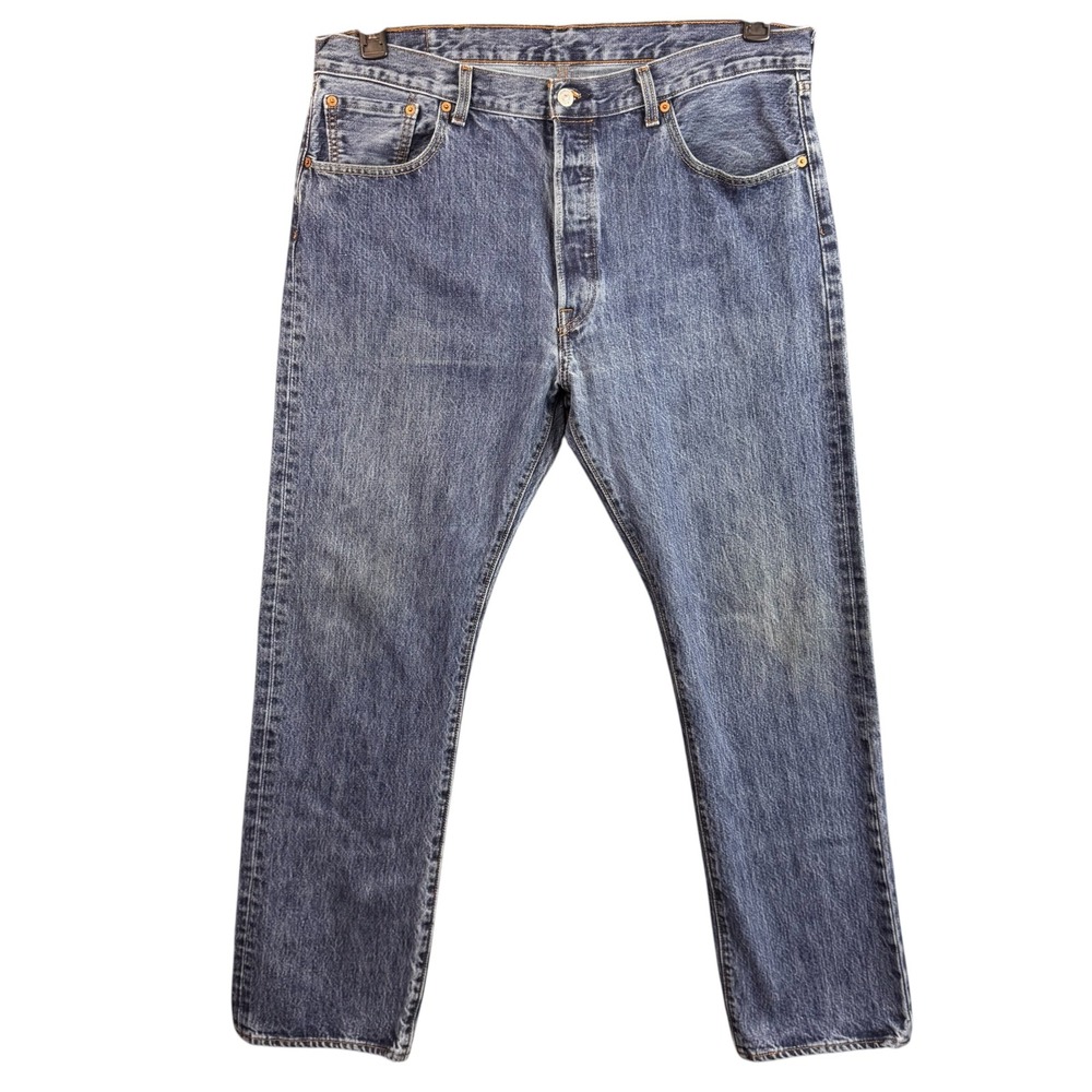 Levis 501 Original Fit Mens Jeans W38 L32 Medium Wash Blue Button Fly 00501-0194